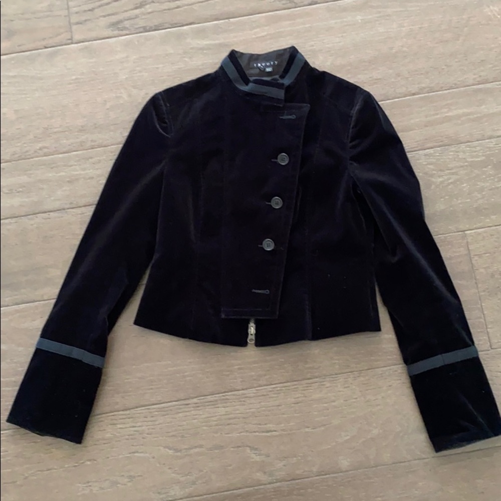 Theory cropped, black velvet blazer